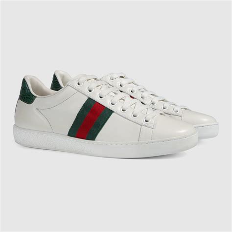 gucci women's shoes clearance.